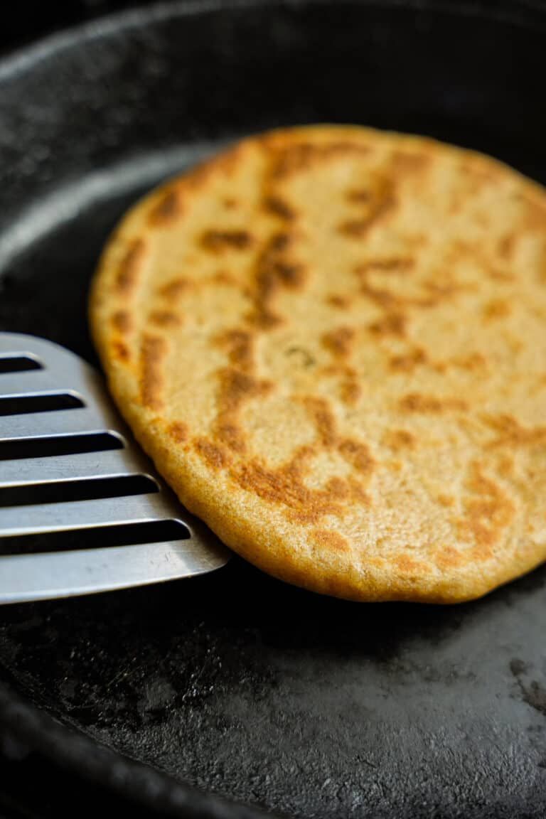 Perfect Fluffy Kuboos (Arabic Pita Bread)