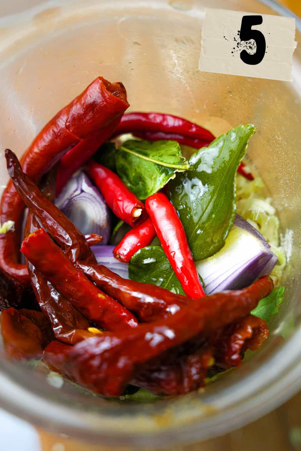 Tom Yum Paste (Vegan Thai curry paste recipe)