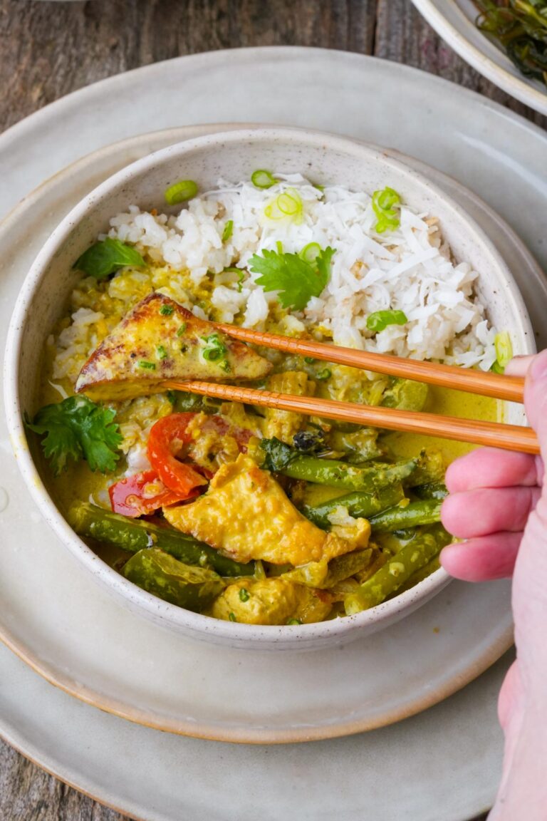 Vegan Thai Green Curry Tofu Recipe