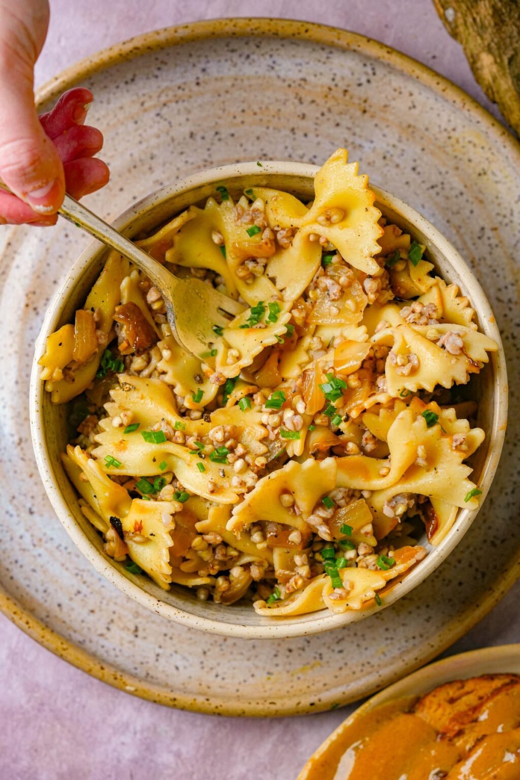 Jewish Kasha Varnishkes Recipe Vegan Kasha Varnishkas 05 1024x1536 