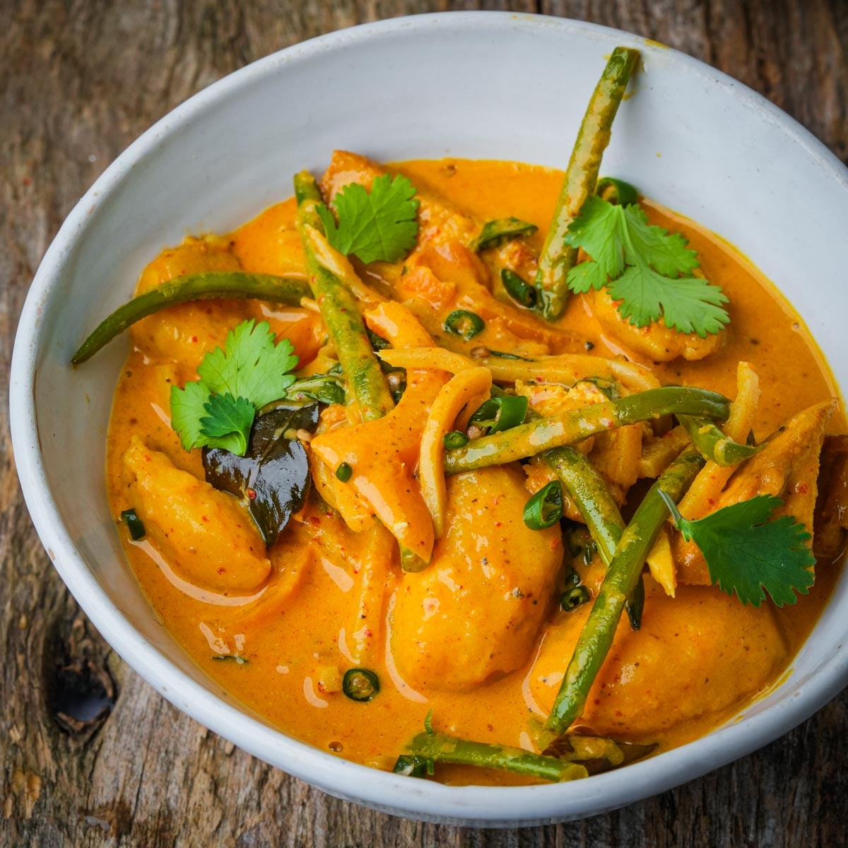 Vegan Thai Yellow Curry Recipe