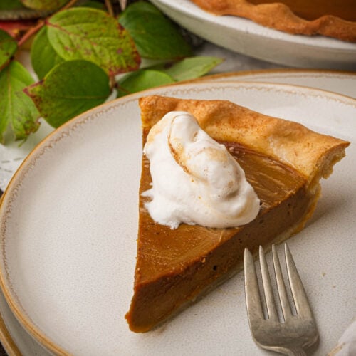 Easy Vegan Pumpkin Pie Recipe